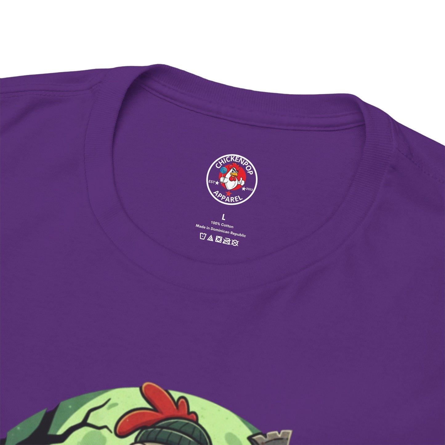 Zombie Chicken King Halloween Shirt – Funny Spooky T-Shirt