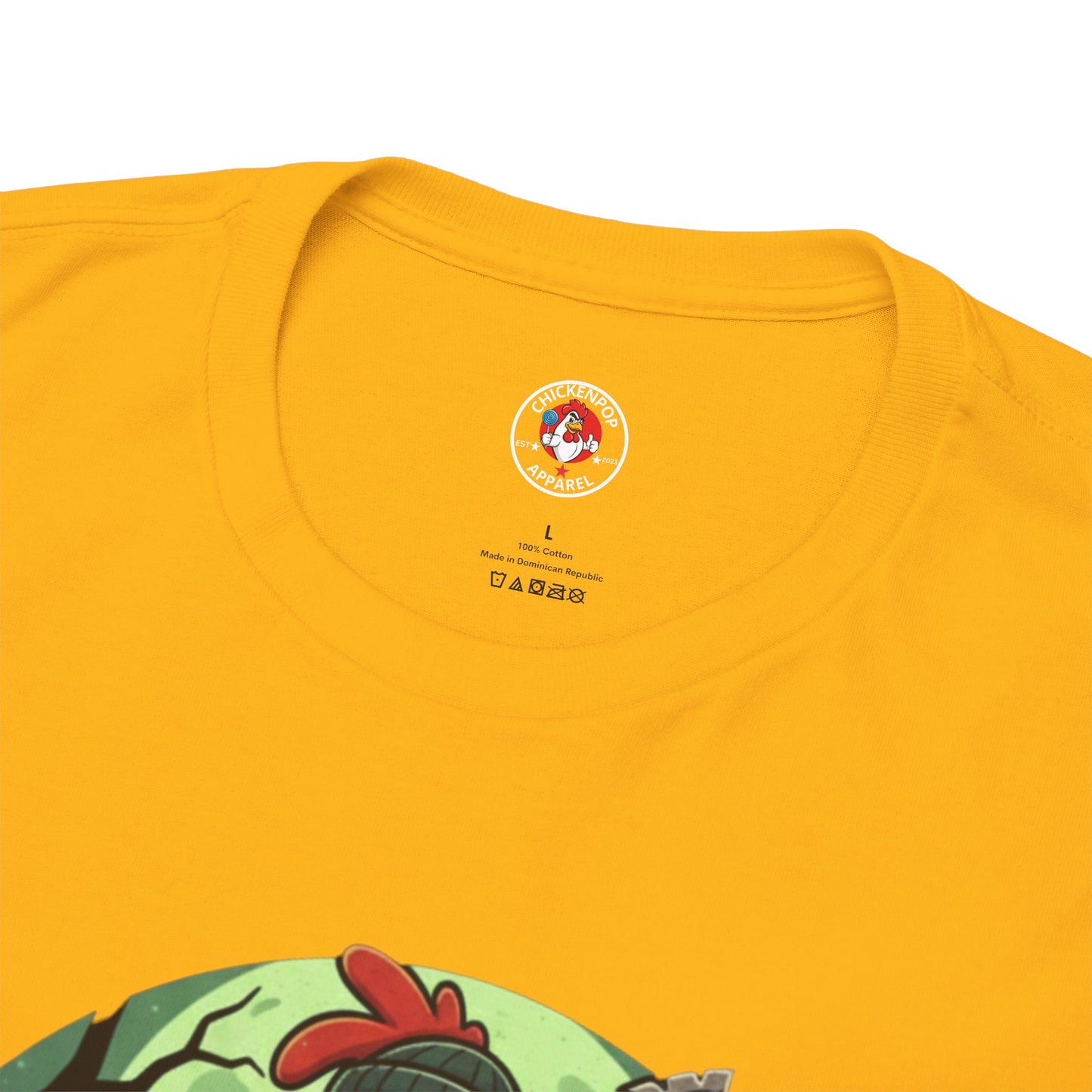 Zombie Chicken King Halloween Shirt – Funny Spooky T-Shirt